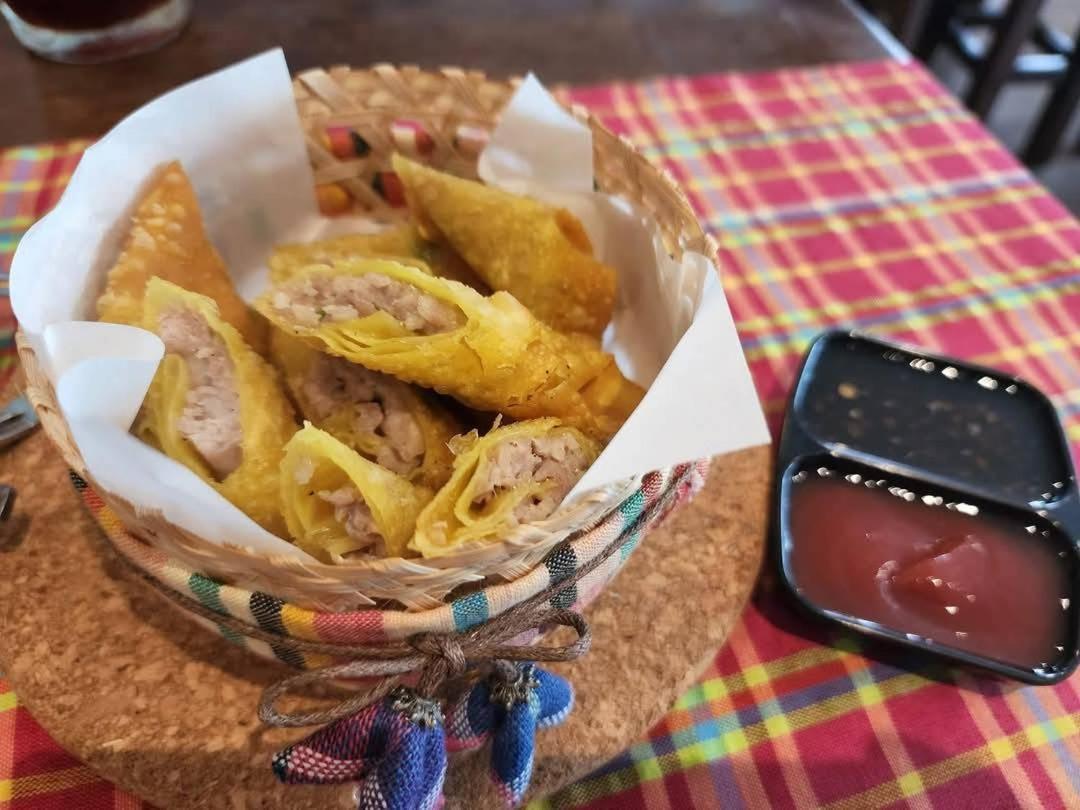 Boutique Poo-yai Lee Khách sạn Bangkok